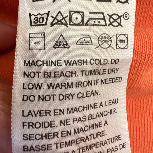 Levi’s Cropped Logo Sweatshirt Pullover Orange Medium Streetwear - Picture 6 of 6